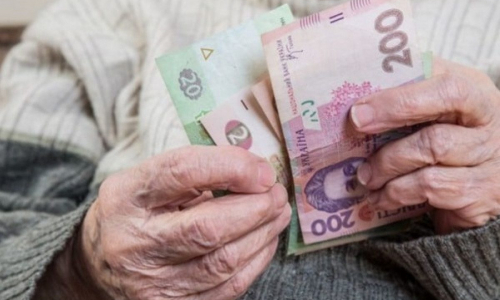 В 2022 году украинцам пять раз повысят пенсии: названы даты